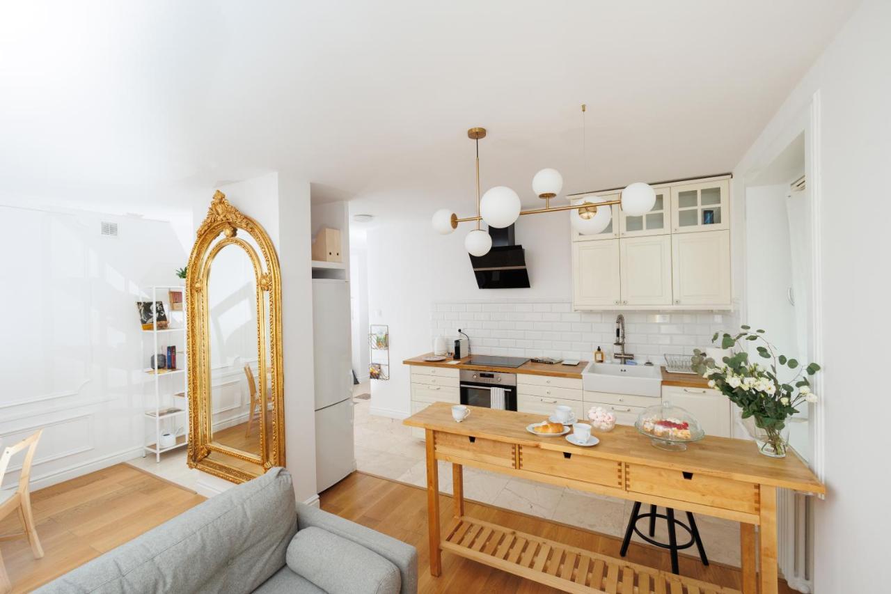 Maison Bruehl - Apartamenty Przy Ogrodzie Saskim Varşovia Exterior foto