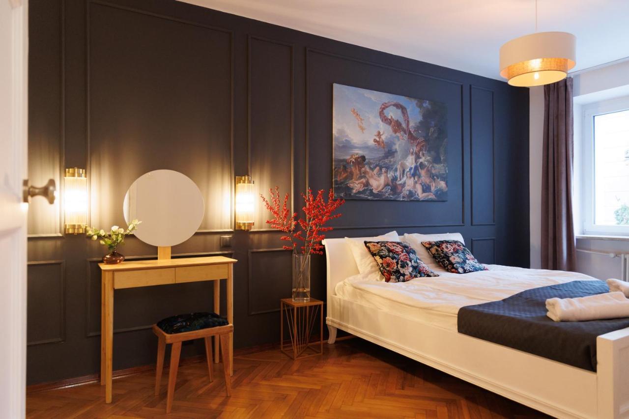 Maison Bruehl - Apartamenty Przy Ogrodzie Saskim Varşovia Exterior foto
